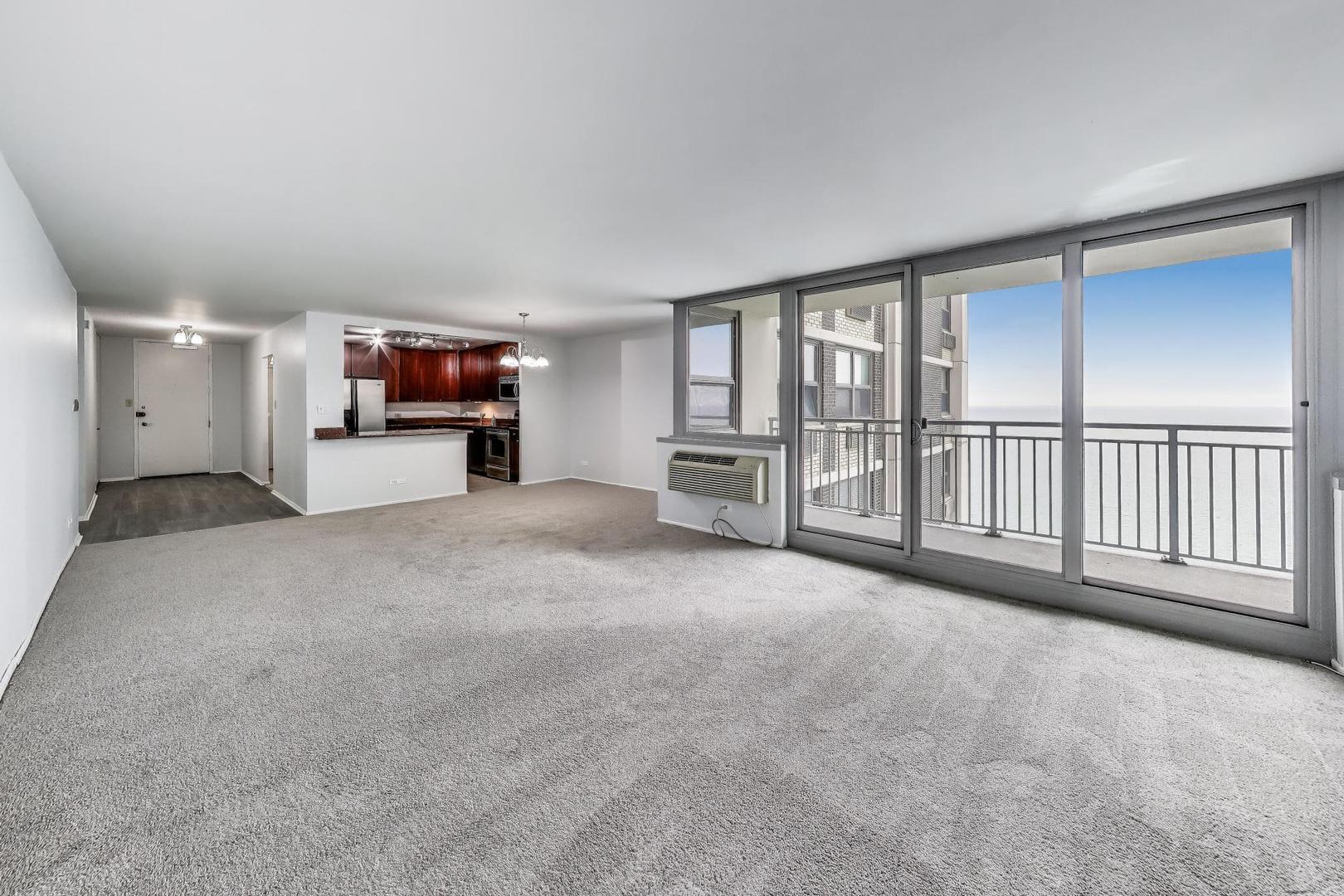 6145 N Sheridan Road 27D