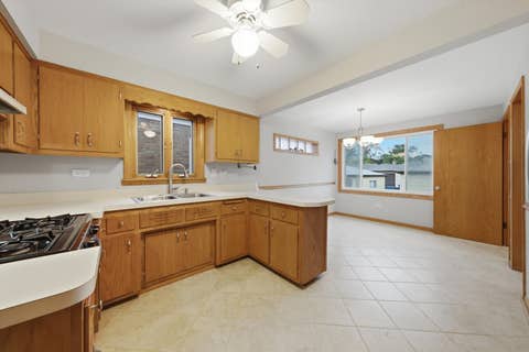 Tiny photo for 6055 W 64th Street, Chicago, IL 60638 (MLS # 12709231)