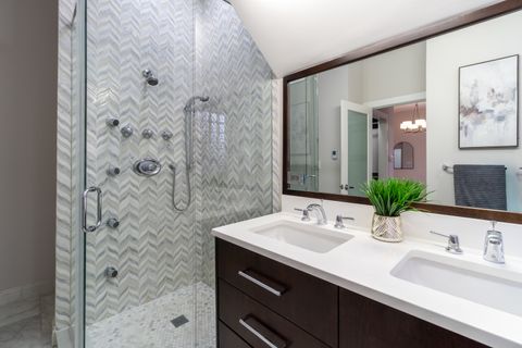 Tiny photo for 908 N Winchester Avenue, Chicago, IL 60622 (MLS # 12541916)