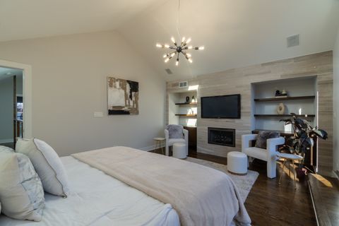 Tiny photo for 908 N Winchester Avenue, Chicago, IL 60622 (MLS # 12541916)