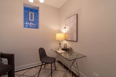 Tiny photo for 908 N Winchester Avenue, Chicago, IL 60622 (MLS # 12541916)