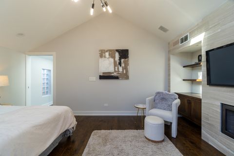 Tiny photo for 908 N Winchester Avenue, Chicago, IL 60622 (MLS # 12541916)