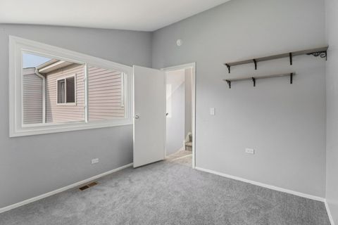 Tiny photo for 1900 Basswood Lane, Glendale Heights, IL 60139 (MLS # 12493787)