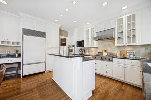 Tiny photo for 440 S Grant Street, Hinsdale, IL 60521 (MLS # 12564812)