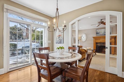 Tiny photo for 440 S Grant Street, Hinsdale, IL 60521 (MLS # 12564812)