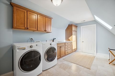 Tiny photo for 440 S Grant Street, Hinsdale, IL 60521 (MLS # 12564812)