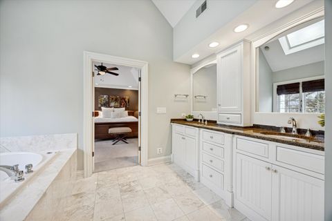 Tiny photo for 440 S Grant Street, Hinsdale, IL 60521 (MLS # 12564812)