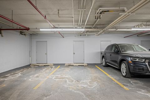 Tiny photo for 7041 W Touhy Avenue #607, Niles, IL 60714 (MLS # 12558994)