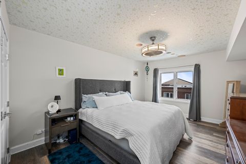 Tiny photo for 7041 W Touhy Avenue #607, Niles, IL 60714 (MLS # 12558994)