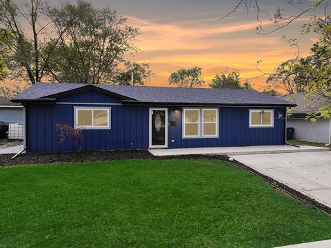 A home in Sauk Village