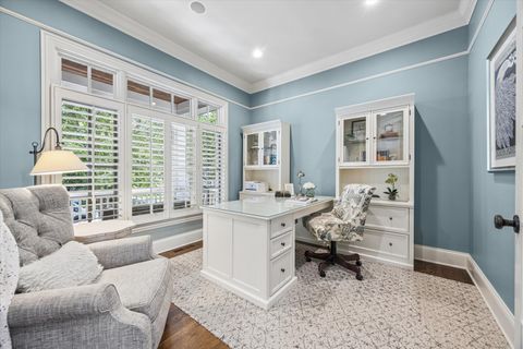 Tiny photo for 28 S Adams Street, Hinsdale, IL 60521 (MLS # 12669371)