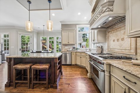 Tiny photo for 28 S Adams Street, Hinsdale, IL 60521 (MLS # 12669371)