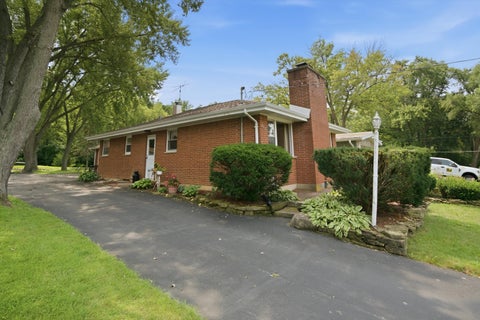 Tiny photo for 39181 N Cedar Crest Drive #1, Lake Villa, IL 60046 (MLS # 12730443)