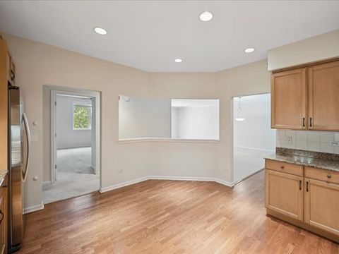 Tiny photo for 940 Augusta Way #309, Highland Park, IL 60035 (MLS # 12488676)