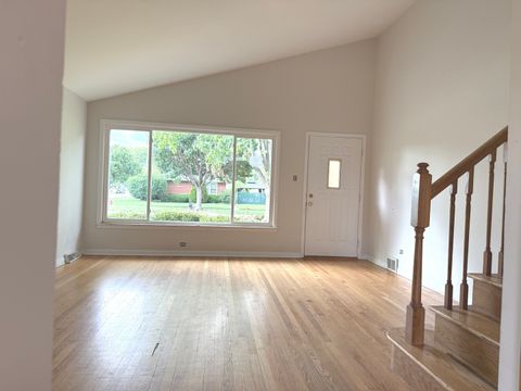 Tiny photo for 6259 W 91st Place, Oak Lawn, IL 60453 (MLS # 12680239)