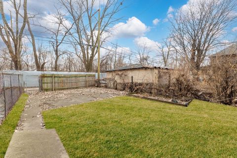Tiny photo for 8332 S Kerfoot Avenue, Chicago, IL 60620 (MLS # 12587746)