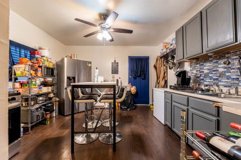 Tiny photo for 8332 S Kerfoot Avenue, Chicago, IL 60620 (MLS # 12587746)