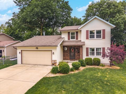 Tiny photo for 23 Palm Court, Bloomington, IL 61701 (MLS # 12641238)