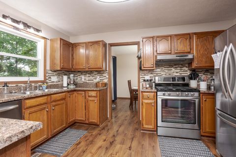 Tiny photo for 23 Palm Court, Bloomington, IL 61701 (MLS # 12641238)