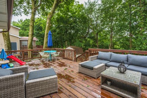 Tiny photo for 23 Palm Court, Bloomington, IL 61701 (MLS # 12641238)
