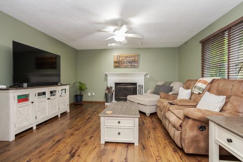 Tiny photo for 23 Palm Court, Bloomington, IL 61701 (MLS # 12641238)