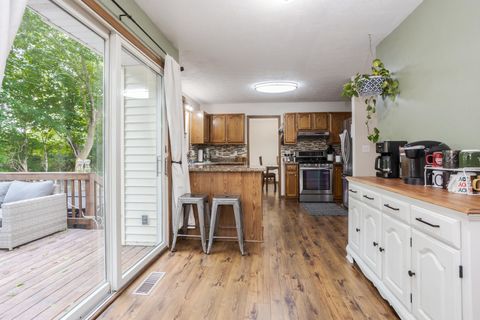 Tiny photo for 23 Palm Court, Bloomington, IL 61701 (MLS # 12641238)