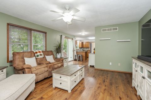 Tiny photo for 23 Palm Court, Bloomington, IL 61701 (MLS # 12641238)