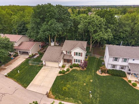 Tiny photo for 23 Palm Court, Bloomington, IL 61701 (MLS # 12641238)
