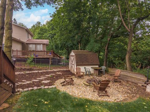 Tiny photo for 23 Palm Court, Bloomington, IL 61701 (MLS # 12641238)