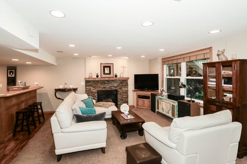 Tiny photo for 3 Falcon Ridge Court, Algonquin, IL 60102 (MLS # 12740952)