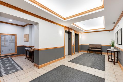 Tiny photo for 77 N Wolf Road #206, Northlake, IL 60164 (MLS # 12488146)