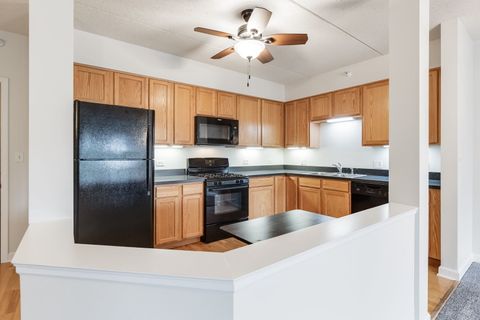 Tiny photo for 77 N Wolf Road #206, Northlake, IL 60164 (MLS # 12488146)