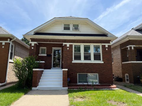 Tiny photo for 2233 Clinton Avenue, Berwyn, IL 60402 (MLS # 12667825)
