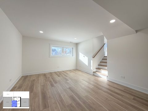 Tiny photo for 703 N Gibbons Avenue, Arlington Heights, IL 60004 (MLS # 12526963)