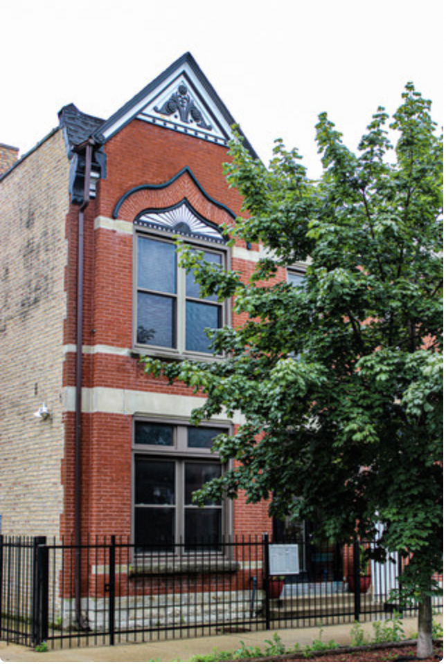 1451 N Artesian Avenue 1