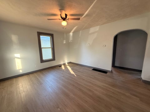 Tiny photo for 615 W Sherman Avenue, Pontiac, IL 61764 (MLS # 12792523)