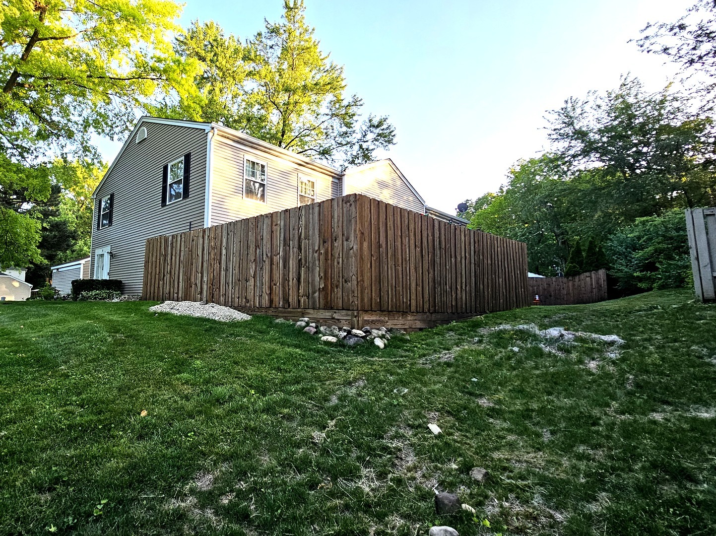 16 Forest Lane