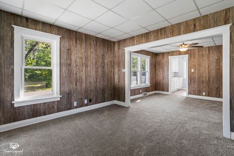 Tiny photo for 601 Cayuga Street, Joliet, IL 60432 (MLS # 12467459)