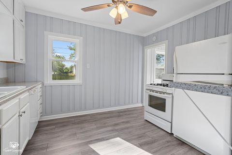 Tiny photo for 601 Cayuga Street, Joliet, IL 60432 (MLS # 12467459)