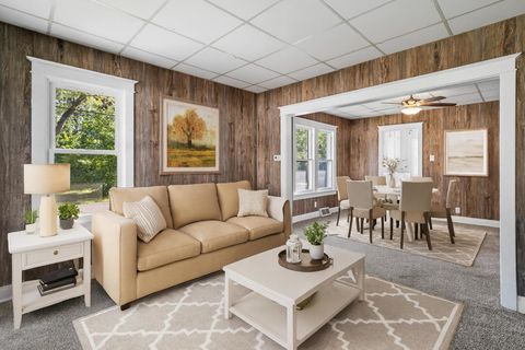 Tiny photo for 601 Cayuga Street, Joliet, IL 60432 (MLS # 12467459)