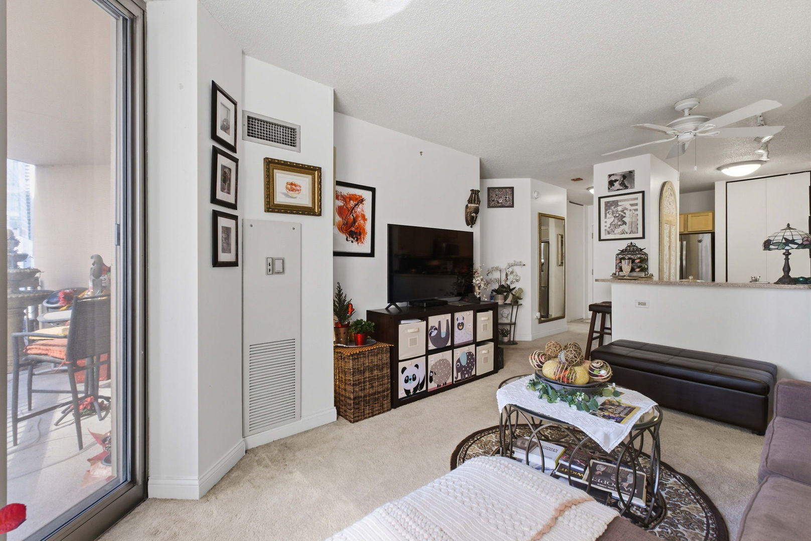 222 N Columbus Drive 608