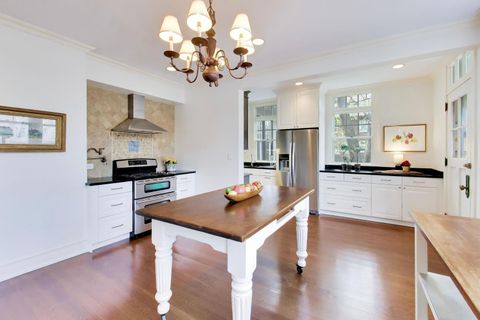 Tiny photo for 1046 Ridge Street, Evanston, IL 60202 (MLS # 12623252)