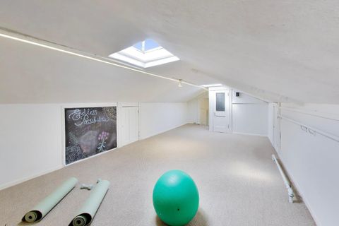 Tiny photo for 1046 Ridge Street, Evanston, IL 60202 (MLS # 12623252)