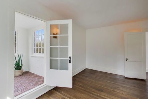 Tiny photo for 1046 Ridge Street, Evanston, IL 60202 (MLS # 12623252)