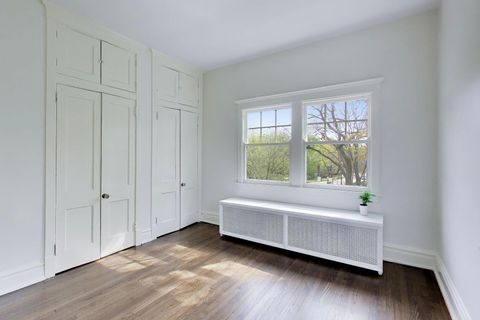 Tiny photo for 1046 Ridge Street, Evanston, IL 60202 (MLS # 12623252)