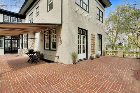 Tiny photo for 1046 Ridge Street, Evanston, IL 60202 (MLS # 12623252)