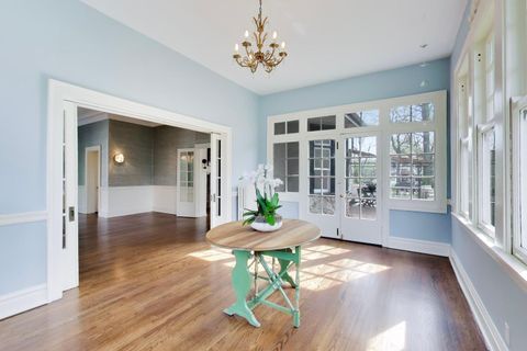 Tiny photo for 1046 Ridge Street, Evanston, IL 60202 (MLS # 12623252)