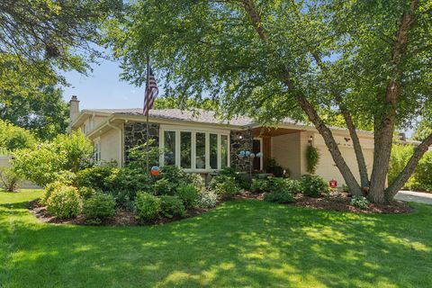 Tiny photo for 7933 Glen Lane, Darien, IL 60561 (MLS # 12685913)