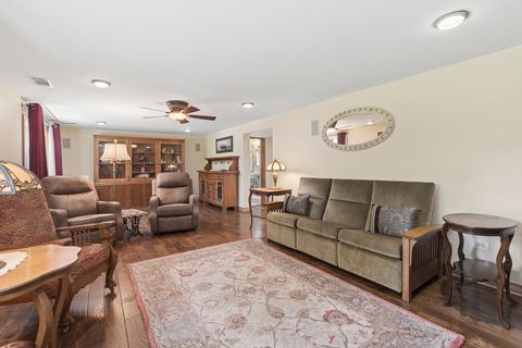 Tiny photo for 7933 Glen Lane, Darien, IL 60561 (MLS # 12685913)