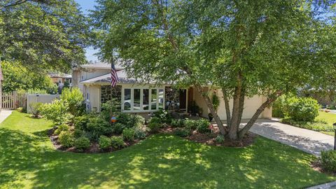Tiny photo for 7933 Glen Lane, Darien, IL 60561 (MLS # 12685913)